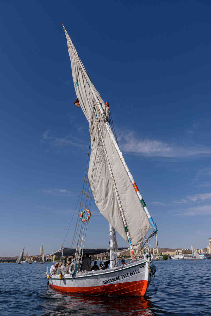 Egipto 369 - rio Nilo - paisajes ribereños - falupa.jpg